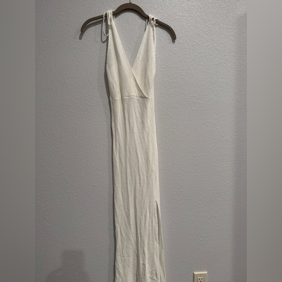 White Beach Cover Up - Picture 2 of 2